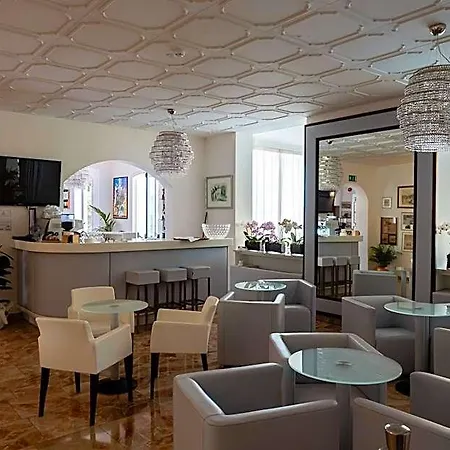 Hotel Grande Marin